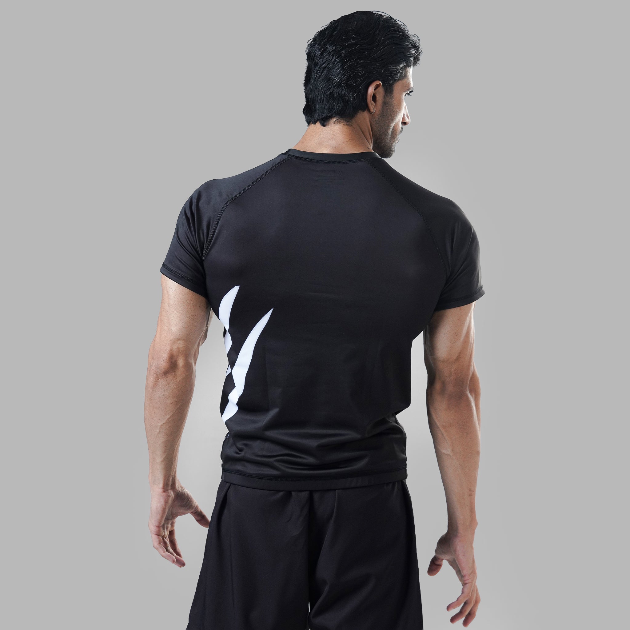 Black Claw Minimal Rash Guard